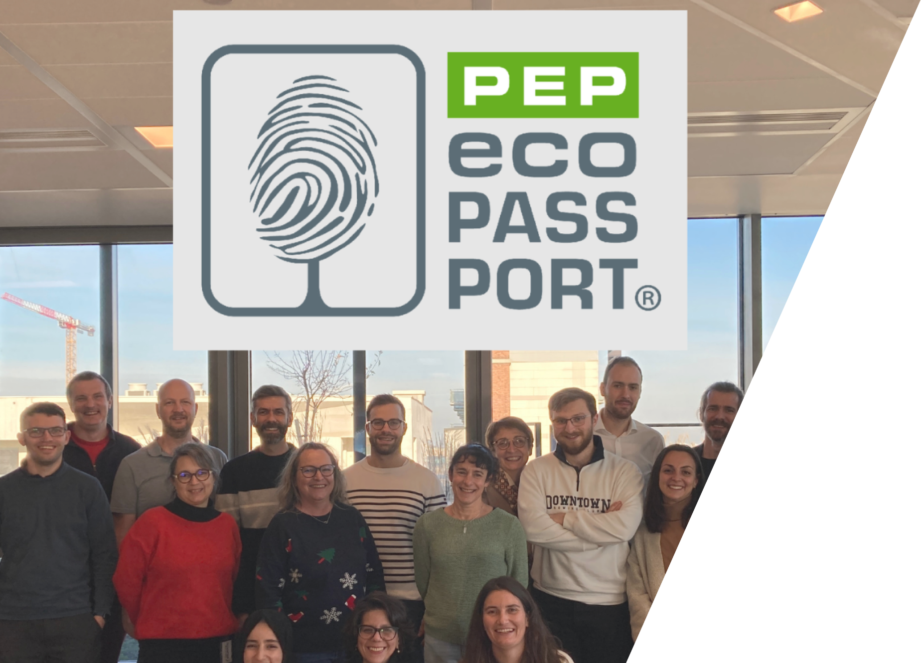Collaborateurs de GROUPE ATLANTIC et logo PEP ecoPassport